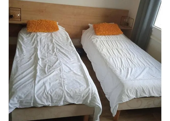 Appartamento 10, Très Bien Placé, Parking Wifi Gratuit Bagnoles de l'Orne Normandie